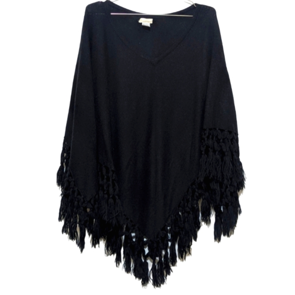 Collection Eighteen | Black Poncho | Croch Knit | Winter | Fall | Y2K | Vintage
